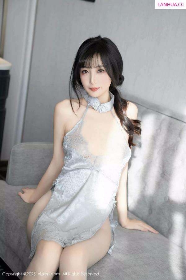   [XiuRen]高清写真图 2025.04.08 No.10124 樱桃小阑子 灰色丝袜第61张图片